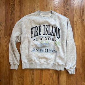 Abercrombie & Fitch Gray Crewneck Sweater